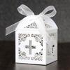 Boda de Fábrica Transfronteriza Patrón de Estilo Europeo Cruz Caja de Dulces Caja de Papel para Dulces Blanco Perla Caja de Regalo para Vacaciones en stock
