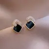Brincos da Moda Estilo Coreano Mais Vendidos Novo Modelo Brincos Femininos Simples e Elegantes Versáteis Tiktok Mesmo Estilo Tarraxas Atacado