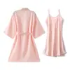 Roupão de Manhã de Casamento Feminino Noiva Madrinha Grupo Seda Gelada Pijama de Casamento Camisola Robe Vermelho Feminino Comprimento Médio Fino