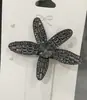 Presilha de Cabelo de Luxo com Design de Flor de Pérola, Mini Grampo para Mulheres, Adequado para Franja ou Mechas Laterais