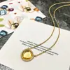 [10] Exquisito collar de cristal de color caramelo de alta calidad, personalizado, con piedra de color triangular, microincrustado, multicorte, para traje femenino