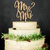 En stock al por mayor Suministros de boda de madera más vendidos europeos y americanos Sr.. y la señora. Adorno para pastel MRMRS tarjeta de adorno para pastel de boda