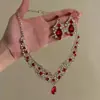 Estilo Red Court de Industria Pesada Collar con Borla de Gota de Agua Juego de Pendientes para Mujer Nicho Lujo Ligero Cadena para Clavícula de Vestido de Gama Alta