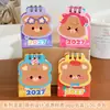 Calendário de mesa fofo com tema de urso, mini enfeite de mesa de desenho animado, alto valor estético, pequeno calendário de mesa 2027