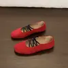 Sapatos Mary Jane franceses estilo balé com tiras cruzadas para mulheres, novo modelo outono 2026, bico quadrado, sola macia confortável, sapatos de salto baixo