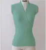Roupas Populares de Verão Novo Estilo Coreano Decote Baixo Feminino Sexy Gola V Profunda Sem Mangas Top Colete Malha Ribatada para Usar por Baixo