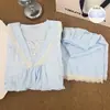 Ropa de casa estilo princesa talla grande con sujetador incorporado, pijama de cuello en V con ribete de encaje para mujer, se puede usar en el exterior, hermanas de talla grande