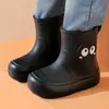 Botas de Chuva Antiderrapantes para Pais e Filhos, Botas de Chuva Fofas com Desenho de Briquetes Pretos, Sapatos Impermeáveis Personalizados, Sapatos Infantis, Sapatos Femininos, Sapatos Masculinos, Modelos Infantis