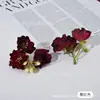 Fabricante Retrô Três Pontas Borda Assada Cordão de Flores Acessórios DIY Três Flores Pequenas Flor Artificial de Seda Material para Adorno de Cabeça Guirlanda Adereços