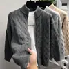 Cardigan de malha para outono e inverno masculino com gola semimalta e zíper duplo, cor sólida, malha grossa