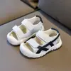 Sandalias para Bebé Niño 2026 Verano Nuevo Estilo Zapatos para Bebé y Niño Pequeño de 1 a 3 Años Ligeras Sandalias de Playa para Niños Modernas