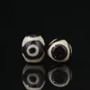 Nuevo Dios de la Riqueza Invisible Tianzhu diy Ágata de Tíbet diente de tigre blanco y negro accesorios de joyería hechos a mano al por mayor al por mayor
