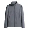 Chaqueta de hombre 2026 primavera y otoño exterior impermeable softshell juvenil talla grande deportiva cuello alto polar cortavientos prenda de abrigo
