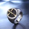 Jinziying joyería personalidad retro cruz acero de titanio para hombre colgante venta al por mayor