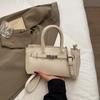 Bolso de Mano Pequeño Elegante de Alta Gama Transfronterizo para Mujer 2026 Nuevo Bolso Cruzado Versátil de Verano Bolso de Mano de Moda Bolso Platino