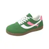 Tênis Feminino para Comércio Exterior Transfronteiriço Outono 2025 Novo com Solado Grosso Cadarço Bico Redondo Sapatos Esportivos Coreano de Cano Baixo Casual