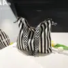 Bolsa de Lona Transfronteiriça Feminina Grande Capacidade 2025 Novo Verão Casual Ombro Sacola de Compras Listrada Classe Tote Bag