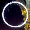 Luzes de árvore suspensas em círculo à prova d'água ao ar livre, abertura, anel de desejos, luzes de festival, iluminação, atmosfera de rua, luzes decorativas de árvore