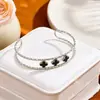 Pulseira Aberta de Titânio Europeia e Americana Mais Vendida Transfronteiriça, Forma Geométrica Vintage, Joia que Não Desbota, Acessório de Pulseira Aberta Personalizado