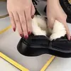 Venta Caliente Botas de Nieve de Cuero Suave con Piel Gruesa para Mujer 2026 Nuevo Invierno Acolchado de Terciopelo Suela Gruesa del Noreste Botas Cortas Botas de Algodón para Mujer