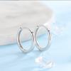 Aretes de anillo liso de plata esterlina 925 simples INS temperamento femenino moderno masculino anillo para cartílago de la oreja hebilla para la oreja joyería versátil al por mayor Alto sentido