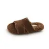 Chinelos de Algodão para Crianças, Chinelos Planos Modernos de Inverno para Usar ao Ar Livre, Novos Chinelos Slip-On Macios para Meninas, Chinelos Peludos para Bebês