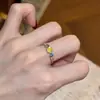 Popular en Xiaohongshu: Anillo redondo de circón ultrabrillante para mujer, lujo ligero, versátil, de alta gama, moderno, adecuado para ir al trabajo, anillo ajustable para el dedo índice