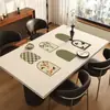 Jogo Americano de Mesa de Jantar Estilo Medieval, Toque de Luxo Leve e Alto Padrão, Toalha de Mesa para Mesa de Centro, Não Lavável, Impermeável, À Prova de Óleo, Resistente ao Calor