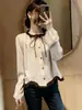 Camisa de manga larga con color-blocking estilo francés y corbatín para mujer, nueva colección de otoño, top juvenil y versátil para mujer A13736
