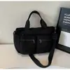 Bolsa de Veludo de Grande Capacidade Nova Chegada Verão 2025 Estilo Coreano Literário Bolsa de Ombro Transversal Estilo Minimalista Bolsa Tote com Múltiplos Bolsos
