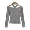 2349-24 Primavera Nuevo Estilo Coreano Chica Popular Sexy Cuello Halter Un Hombro 2 Formas de Usar Cuello Halter Manga Larga Ajustada Camiseta Básica