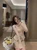 200.000 piezas vendidas: Suéter de punto irregular para mujer, diseño elegante, top de capa base, estilo puro y seductor