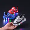 Al por mayor Zapatillas Luminosas Nuevas de Dibujos Animados para Niños Primavera y Verano para Niños Pequeños y Medianos Zapatillas Luminosas con Velcro Zapatos Casuales