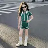 Traje Deportivo Casual de Manga Corta y Shorts Finos de Verano para Niñas Mayores y Niñas Pequeñas, Ropa de Verano para Niños Moderna y Elegante