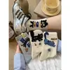 Novas Meias de Gato com Letras Estilo Coreano Fofo Estilo Japonês para Esportes ao Ar Livre, Meias de Cano Médio de Gato Cartoon Femininas para Primavera e Verão