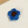 Flores pequeñas de hilo tejidas a mano flores tejidas lindas accesorios para el cabello DIY broches zapatos calcetines ropa accesorios decorativos