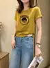 Camiseta de algodão canelada slim fit para mulheres, fábrica de origem das Treze Linhas de Guangzhou, top de manga curta, fornecimento exclusivo do segundo lote de verão