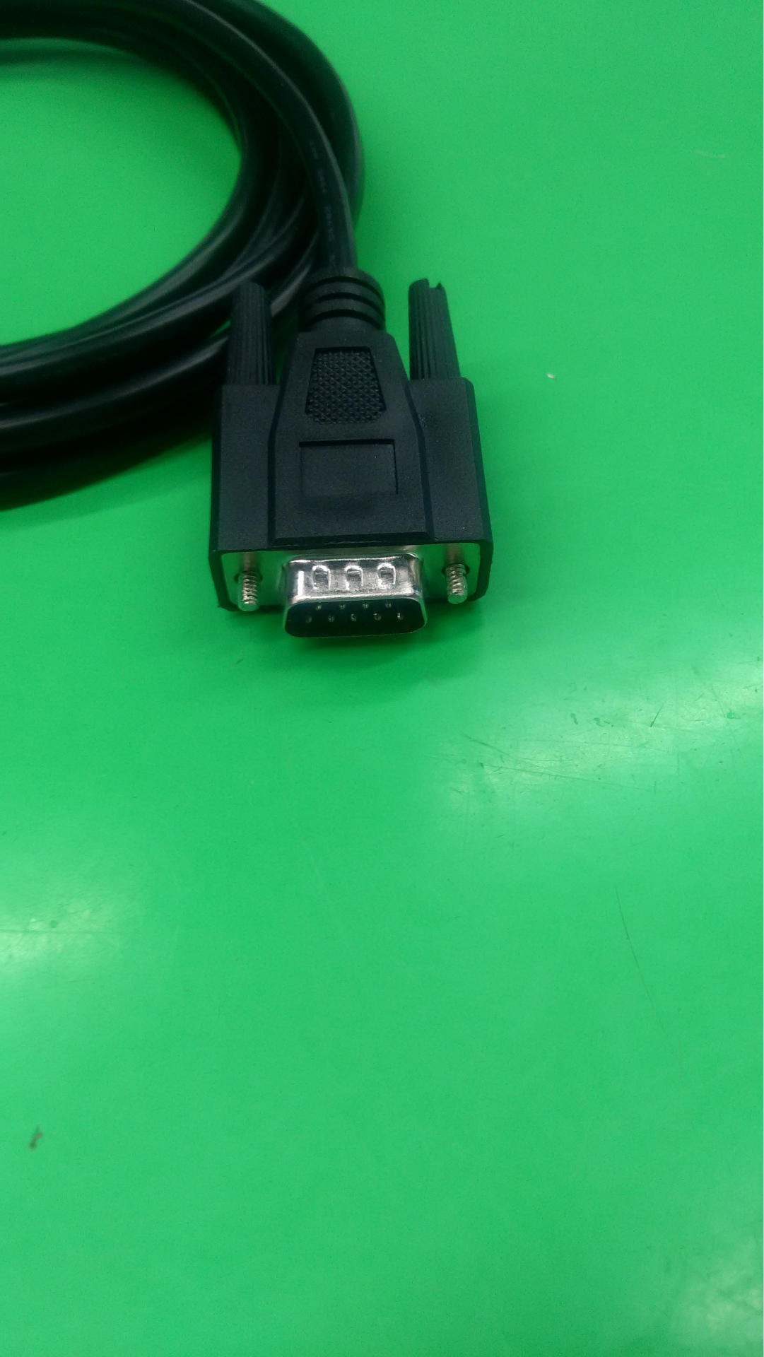 DB9 M02