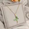 Moda High-grade Pérola Verde Borboleta Gota d'água Colar Feminino Elegante Temperamento All-match Aço Titânio Corrente de Clavícula Corrente da Moda