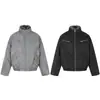 Yidao Vintage 2026 Invierno Nuevo Estilo Americano Parche Curvado Silueta Cleanfit Corto Cálido Abrigo de Algodón
