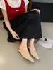 Zapatos de Mujer Cuadrados Tejidos Decorativos Estilo Retro Nuevo Primavera Mocasines Medios de Gamuza Moda Femenina Zapatillas de Punta Cerrada