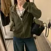 Foto real del nuevo cárdigan de dos piezas sintéticas para mujer otoño 2026, un nuevo diseño de otoño con un top único, holgado, adelgazante y de manga larga