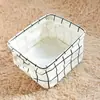 Cesta de almacenamiento de artículos diversos de escritorio impermeable de algodón y lino a cuadros simple, caja de almacenamiento de ropa interior en stock, una generación de 0900