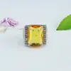 Anillo Cuadrado de Cristal Estilo Británico Aiyu con Piedras Simuladas para Hombres, Venta al por Mayor y Dropshipping S5121408