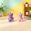 Nuevos colgantes de oso de resina de la Ciudad de Pequeños Productos de Yiwu, dijes para llaveros, lote mixto multicolor, suministro para transmisiones en vivo de comercio electrónico