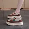 275-1 Verano Nuevas Sandalias Transpirables Malla Hueca Zapatos de Mujer Moda Versátil Casual Zapatos de Plataforma de Suela Gruesa Venta al por Mayor