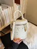 Los Nuevos Artículos de Moda de Moda de Este Año Son Elegantes y Sofisticados, con un Toque de Alta Gama. Bolsas Cruzadas para Mujer de Estilo Coreano, Casuales y Versátiles