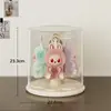 Caja de Exhibición de Colgantes Labubu Caja de Exhibición Giratoria Transparente Muñeco de Peluche Labubu Muñeco Caja Ciega Soporte de Exhibición de Almacenamiento