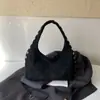 Bolso de Hombro Cruzado Retro Milenio Chica Picante Remache Bajo el Brazo para Mujer Nuevo Otoño/Invierno Gran Capacidad Tacto de Alta Gama Bolso de Hombro Único