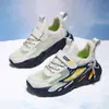 Sapatos para Meninos 2026 Primavera e Outono Novos Tênis Esportivos Sapatos Infantis Respiráveis para Crianças Maiores Tênis de Corrida Estudante Malha